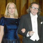 Jean-Claude Arnault vuelve a remover las aguas de la Academia. En la imagen, junto a su esposa, Katarina Frostenson, ex miembro de la institución