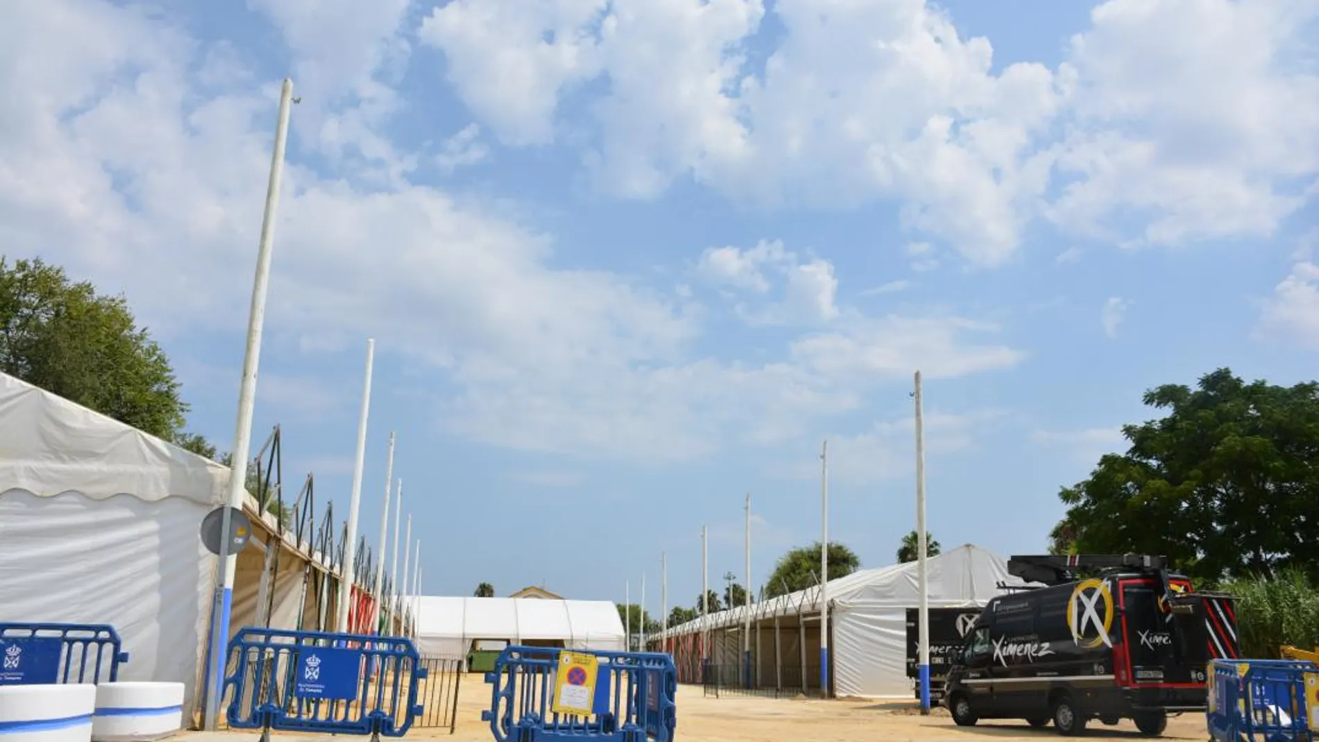 La Feria de Tomares, una de las pocas que se ha mantenido en el Aljarafe de manera ininterrumpida durante estos años, volverá a contar con un programa repleto de actividades diseñado para todas las edades/ Foto: La Razón