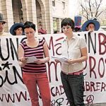 Presentan 1240 firmas contra el desalojo y la Fiscalía pide identificar a los ocupas