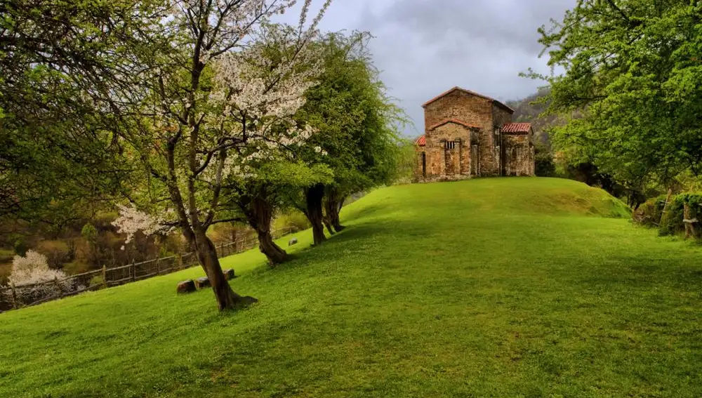 Imagen de Santa Cristina de Lena.