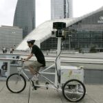 Una cámara graba imágenes para Google Street View