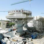 Monteseirín ordena a Sacyr finalizar el Metropol este año «a toda costa»