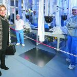 La vicepresidenta, Rosa Valdeón, y el viceconsejero de Empleo, Mariano Gredilla, visitan el nuevo proyecto de la ONCE