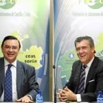 Héctor García, de Cecale y Javier Cepedano, de la Federación de Autónomos, presentan el informe