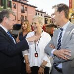 Antonio Silván, Beatriz Escudero y Raúl Ortega antes de inaugurar el encuentro