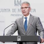 El portavoz del Gobierno regional, Miguel Ángel Vázquez