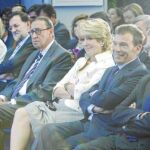 De izqda. a dcha, Edmundo Rodríguez, María Dolores de Cospedal, José Creuheras, Ana Botella, Mariano Rajoy, Mauricio Casals, Esperanza Aguirre, Joaquín Parera y Alberto Ruiz-Gallardón