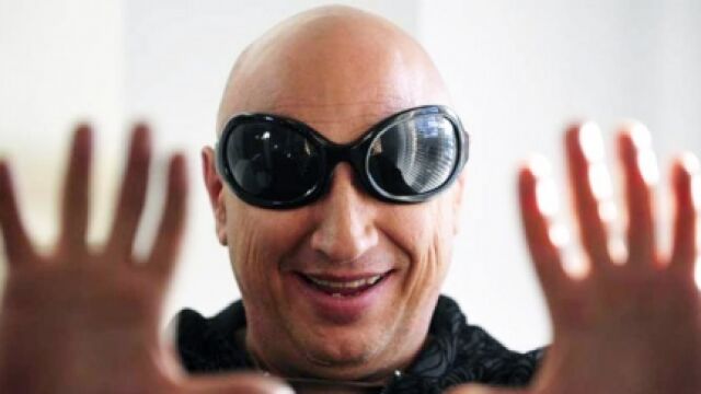 El cantante «La Mosca» sufre un infarto mientras actuaba
