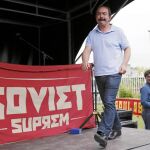 El secretario general de la CGT, Philippe Martinez, antes de dirigirse a los huelguistas de Air France en Bobigny