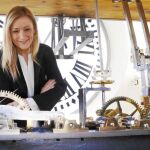 Cristina Cifuentes estuvo ayer en el reloj de la Puerta del Sol comprobando que todo estuviese a punto para las campanadas de esta noche