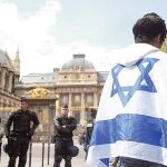 El antisemitismo de los «Bárbaros» contra Francia