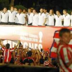 Una marea rojiblanca