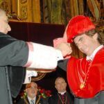 El ex presidente del Gobierno y actual presidente de la Fundación FAES, José María Aznar durante su investidura como doctor honoris causa por la UCAM Murcia (UCAM), al que ha asistido el presidente del ejecutivo murciano y del Partido Popular de Murcia, R