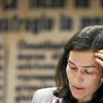 La ministra de Cultura, González-Sinde, manifestó ayer su inquietud porque el texto no se apruebe