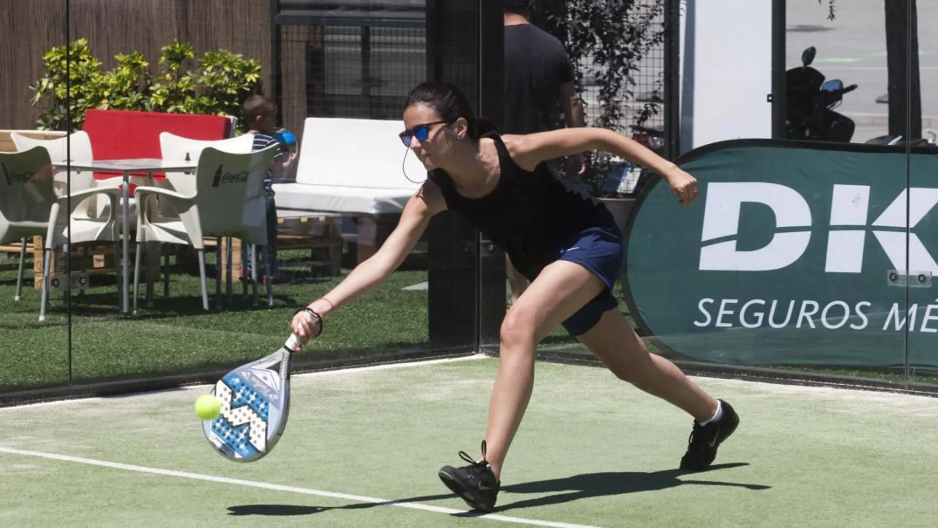 Nace el I Circuito de Padel Femenino Objetivo Bienestar Carmenta