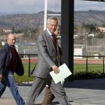 El subdirector general de Deporte Profesional y Control Financiero del Consejo Superior de Deportes, Fernando Puig de la Bellacasa,d., a su llegada a la Ciudad del Fútbol después de que CSD haya dado por finalizado el plazo a la Real Federación Española de Fútbol (RFEF) para la entrega de documentos por el 'caso Recreativo' y, ante la falta de respuesta del presidente Ángel María Villar, se ha personado hoy el miércoles en La Ciudad del Fútbol para conseguirlos.