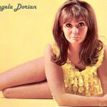 Dorian, como «playmate» para la edición de 1967 de «Playboy»