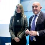 El presidente de la Diputación, Jesús Julio Carnero, y la presidenta de la Confederación Vallisoletana de Empresarios (CVE), Angela de Miguel, presentan el proyecto «Valladolid Consolida Pyme Rural»