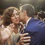 La diputada del PSOE Irene Lozano junto al secretario general del partido, Pedro Sánchez, en una imagen de archivo