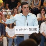 Sánchez, durante su intervención en el acto con cargos orgánicos del PSC-PSOE en el Palacio de Festivales de Santander