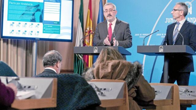 Antonio Ávila explicó ayer las medidas acordadas en el Consejo de Gobierno monográfico