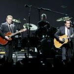 Eagles: vuelo comercial