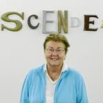 Helga de Alvear, delante de la obra «Transcendentalism», de Jack Pierson