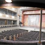 El teatro, con capacidad para 500 personas, está catalogado como Bien de Interés Cultural desde 1995 en la categoría de Monumento. Desde 1985 es gestionado por la Comunidad de Madrid
