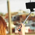 El análisis de estos extensibles conectados a teléfonos móviles para hacer autorretratos se estudiará en la próxima comisión técnica del monumento.