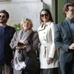 Carmena con tres actores indios en la presentación de los premios en Madrid el pasado 14 de marzo