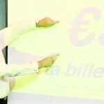 En la imagen, el vicepresidente de Ryanair, Michael Cawley, durante la presentación de la llegada de Ryanair a Barcelona