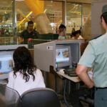 Agentes de la Guardia Civil en Barajas. Foto: Archivo