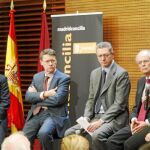 Los funcionarios saldrán a las cinco de la tarde