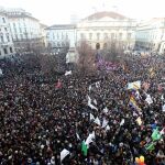 La plazade la Scala de Milán protagonizó la marcha en esta ciudad.