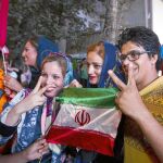 Decenas de iraníes celebraron en las calles de Teherán la firma del pacto