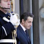 Sarkozy aguarda en El Elíseo la llegada del primer ministro libanés