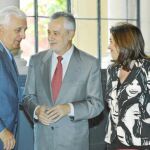 Santiago Herrero conversa con José Antonio Griñán y Mar Moreno