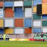 Jugadores portugueses y belgas guardan un minuto de silencio por las víctimas de los ataques en Bruselas