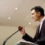 Pedro Sánchez durante la rueda de prensa tras la reunión con Iglesias