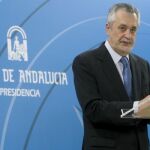 Las Comunidades deben 5.500 millones al Estado