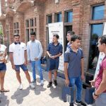 Jóvenes ex tutelados ayer en el acto que presentó los resultados de esta iniciativa