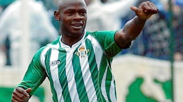 EMANÁ anotó dos goles ante el equipo charro en el Helmántico que, unidos al de Rubén Castro, valen el primer puesto a los de Pepe Mel