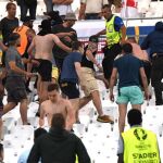 Enfrentamiento entre hinchas rusos e ingleses.
