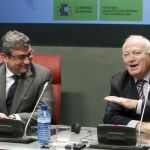 España retirará unas boyas que molestan a Caruana
