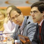 Fernando Navarrete, director de Economía y Políticas Públicas de FAES, y Jesús Fernández-Villaverde, profesor de Economía de la Universidad de Pensilvania