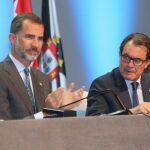 El Rey junto a Artur Mas, hoy en Barcelona
