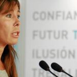 Sánchez-Camacho, ayer, durante una rueda de prensa en la sede del PP de Cataluña