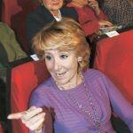Esperanza Aguirre, ayer, en la presentación de la cuarta edición de la campaña «Mayores de Cine»