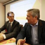 El presidente de la Confederación, Francisco Marín, junto a Raúl Valcarce