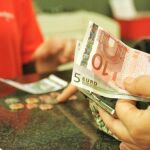 La subida salarial media pactada en convenio se eleva hasta el 1,14 %